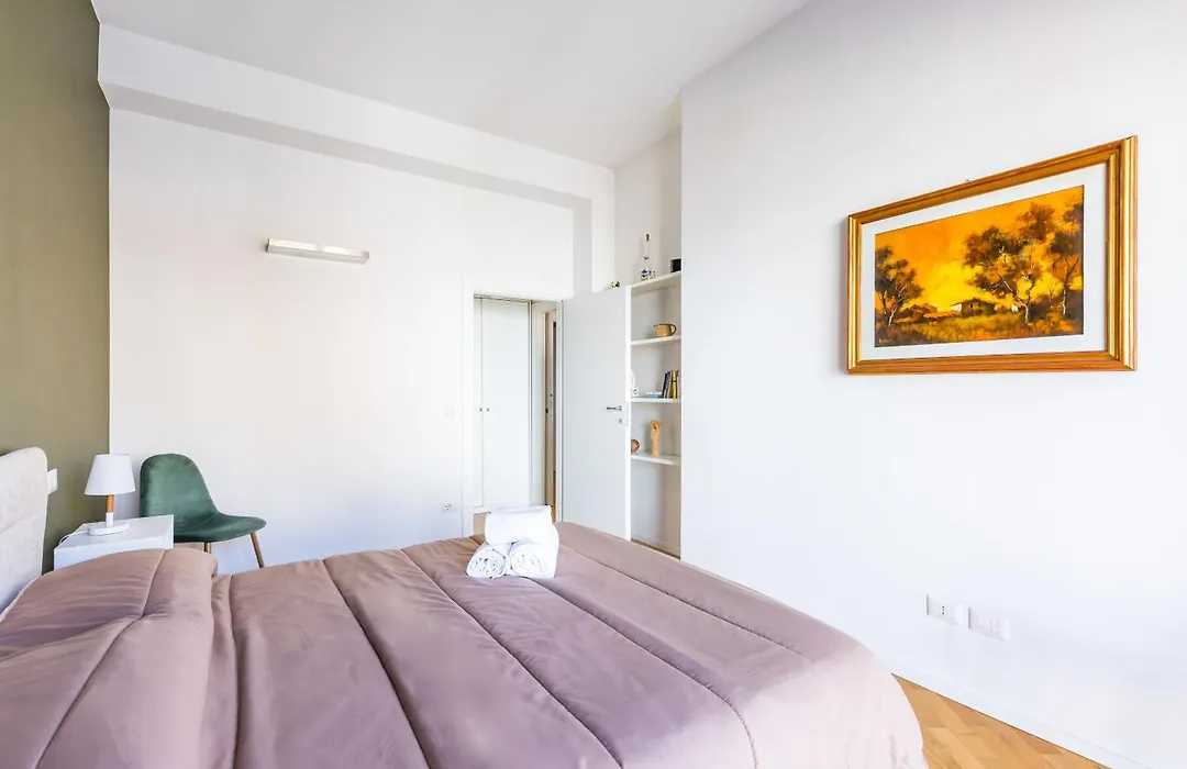 Chiaia Mon Amour Elegant Flat By Napoliapartments-1